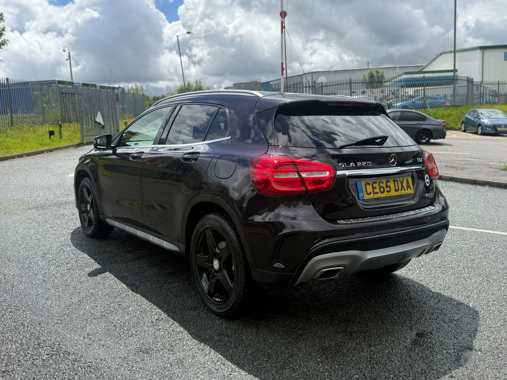 Mercedes-Benz GLA Class 2.1 Gla220 Cdi Amg Line Premium 4Matic Red #14