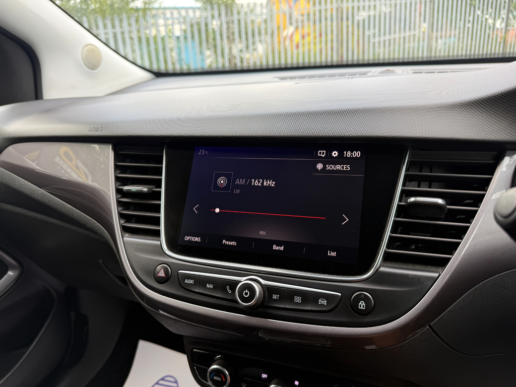 Vauxhall Crossland X X 1.6 Tech Line Nav Eco White #27