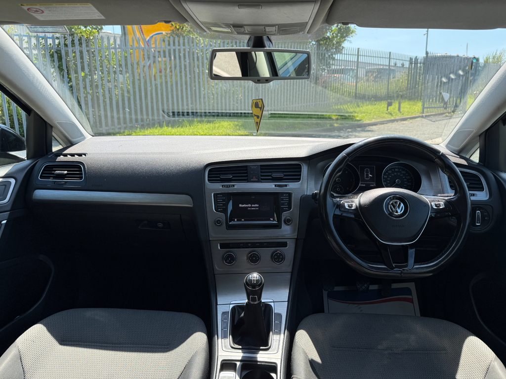 Volkswagen Golf Se Tsi Bluemotion Technology Dsg 5-Door Red #17