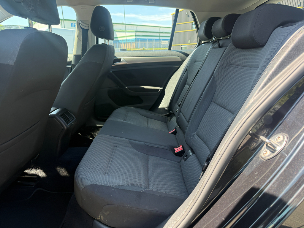 Volkswagen Golf Se Tsi Bluemotion Technology Dsg 5-Door Red #13
