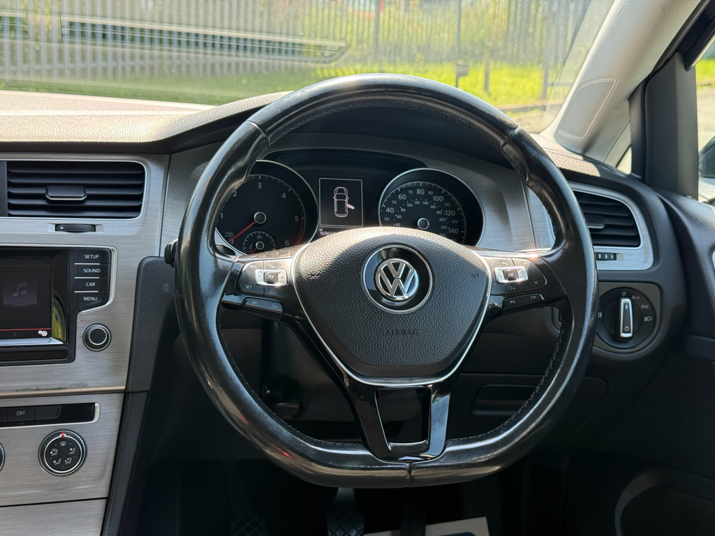 Volkswagen Golf Se Tsi Bluemotion Technology Dsg 5-Door Red #20
