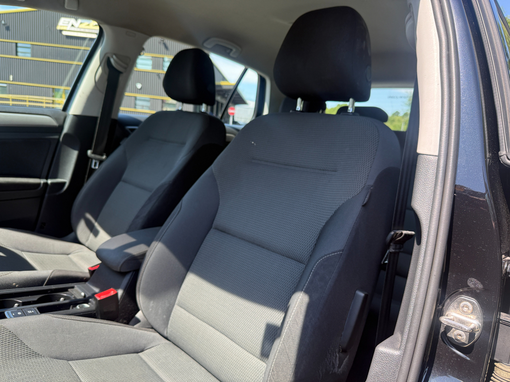 Volkswagen Golf Se Tsi Bluemotion Technology Dsg 5-Door Red #10