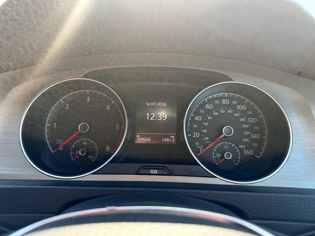 Volkswagen Golf Se Tsi Bluemotion Technology Dsg 5-Door Red #28
