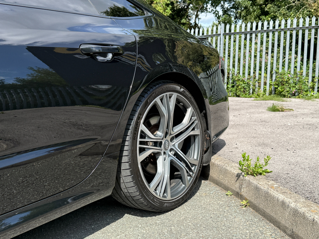 Audi A7 55 Tfsi Quattro Sport S Tronic Comfortsound Silver #7