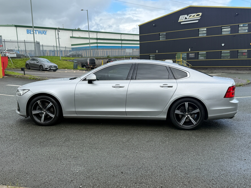 Volvo S90 2.0 D4 Momentum Saloon Euro 6 Ss Gold #10