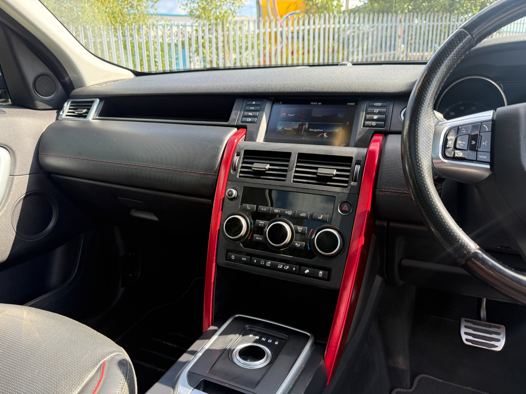 Land Rover Discovery Sport Suv Black #30