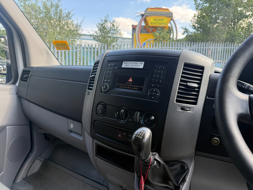 Mercedes-Benz Sprinter 2.1 316 Cdi Rwd L1 White #18