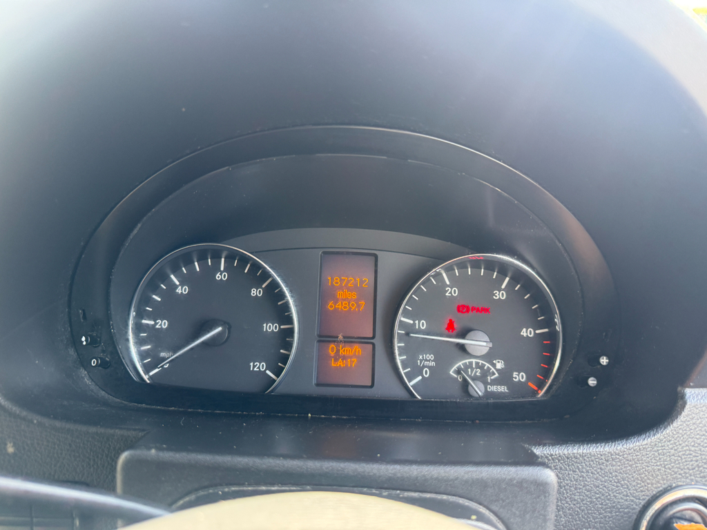 Mercedes-Benz Sprinter 2.1 316 Cdi Rwd L1 White #20