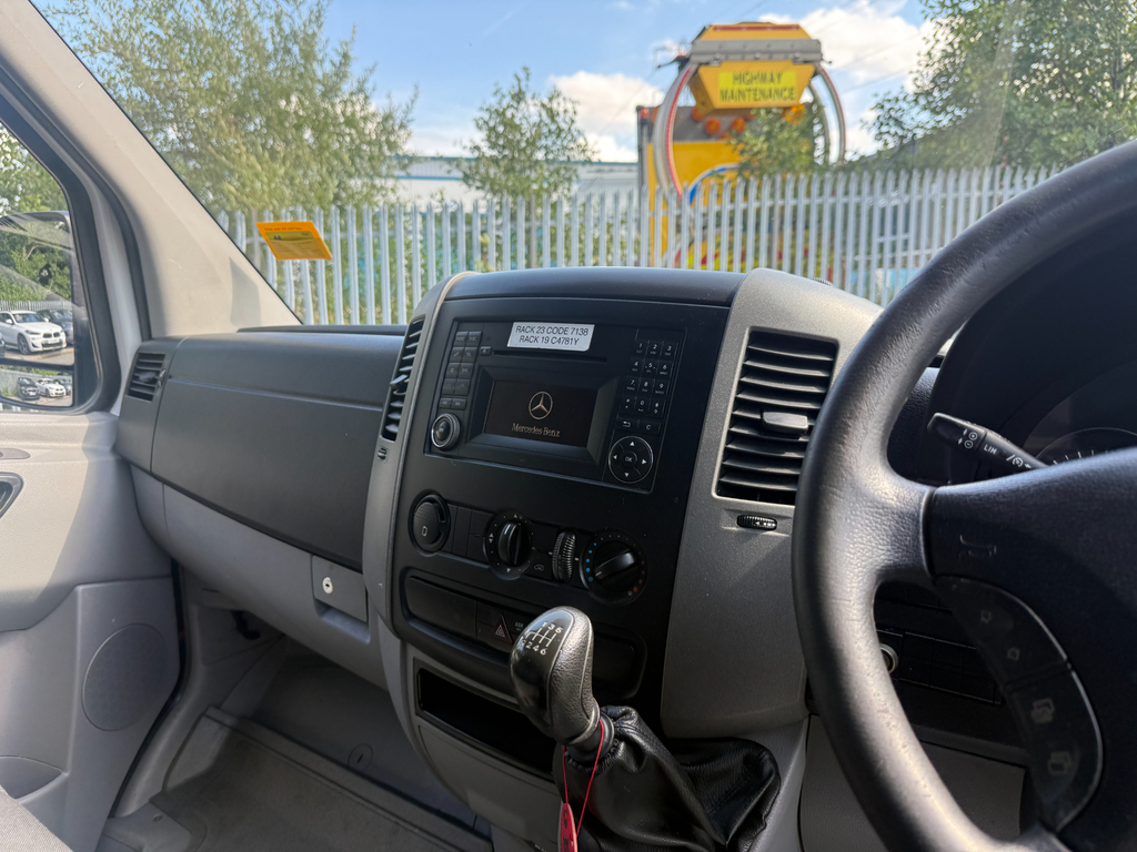 Mercedes-Benz Sprinter 2.1 316 Cdi Rwd L1 White #19