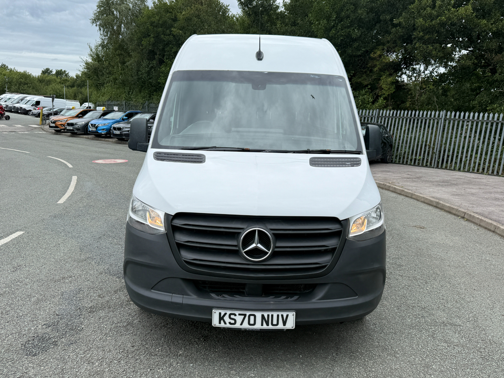 Mercedes-Benz Sprinter 2.0 315 Cdi Progressive Panel Van Manua  #2