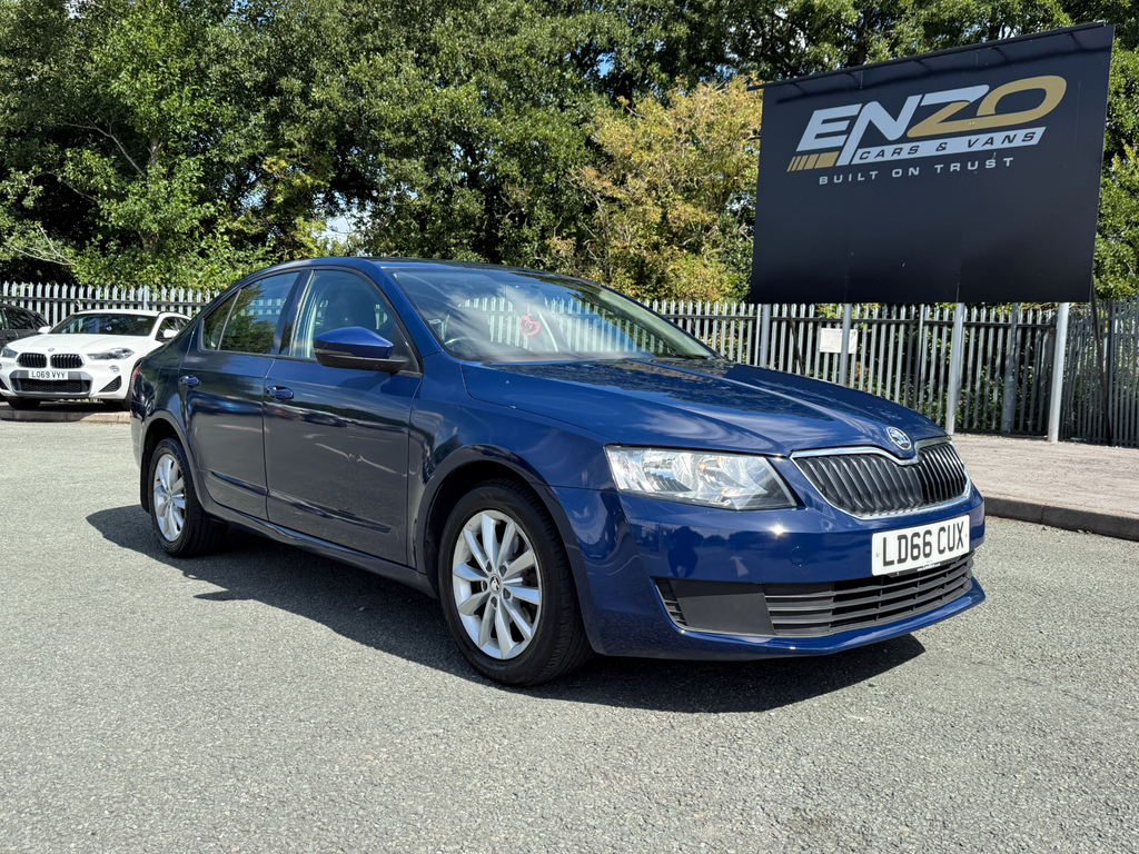 Skoda Octavia 1.6 Tdi S Hatchback Dsg Euro 6 Ss 1 
