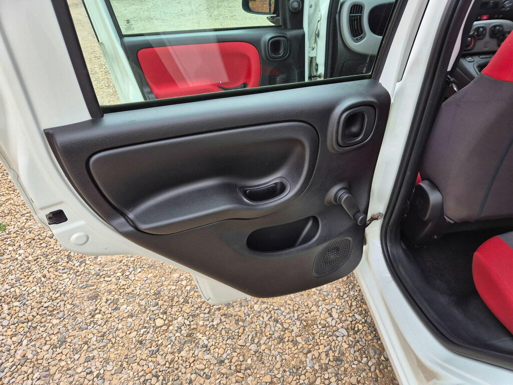 Fiat Panda Hatchback 0.9 Twinair 4X4 Euro 6 Ss 20141 Red #18