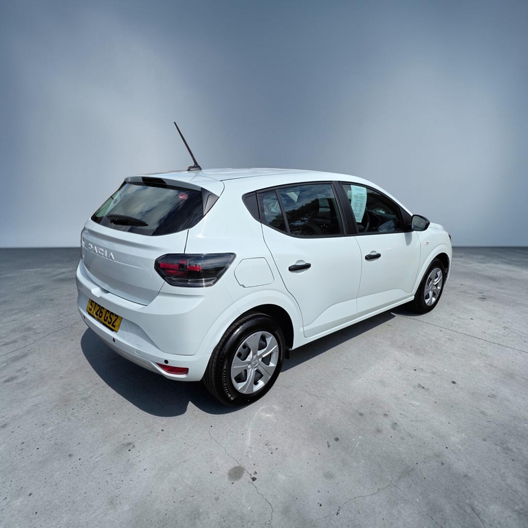 Dacia Sandero 1.0 Tce Turbo Essential 26 Reg White #2