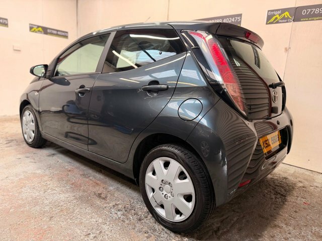 Toyota Aygo 2016 1.0 Vvt-i X-play Hatchback Grey #3