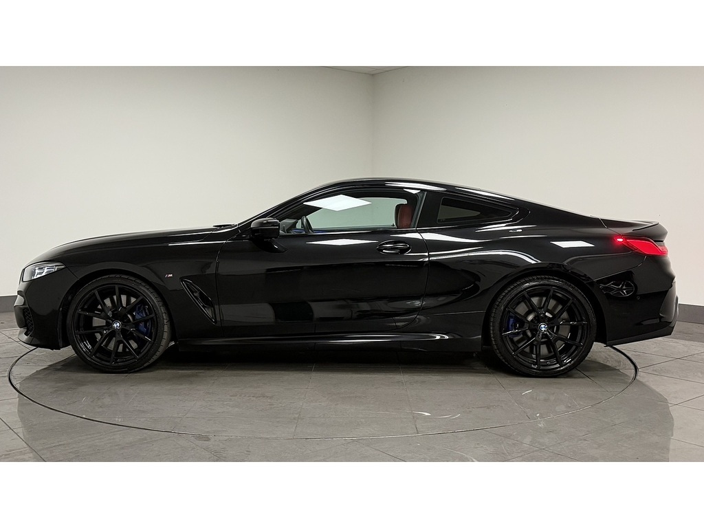 BMW 8 Series 840D Blue #3