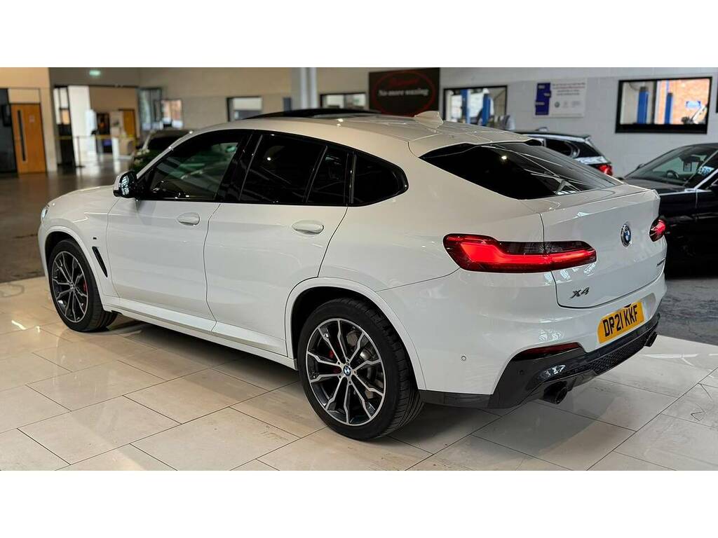 BMW X4 30D Mht M Sport White #3