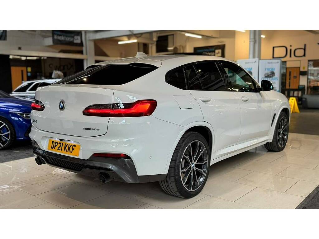 BMW X4 30D Mht M Sport White #5