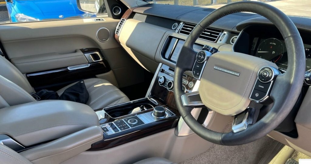 Land Rover Range Rover 3L Vogue Green #2