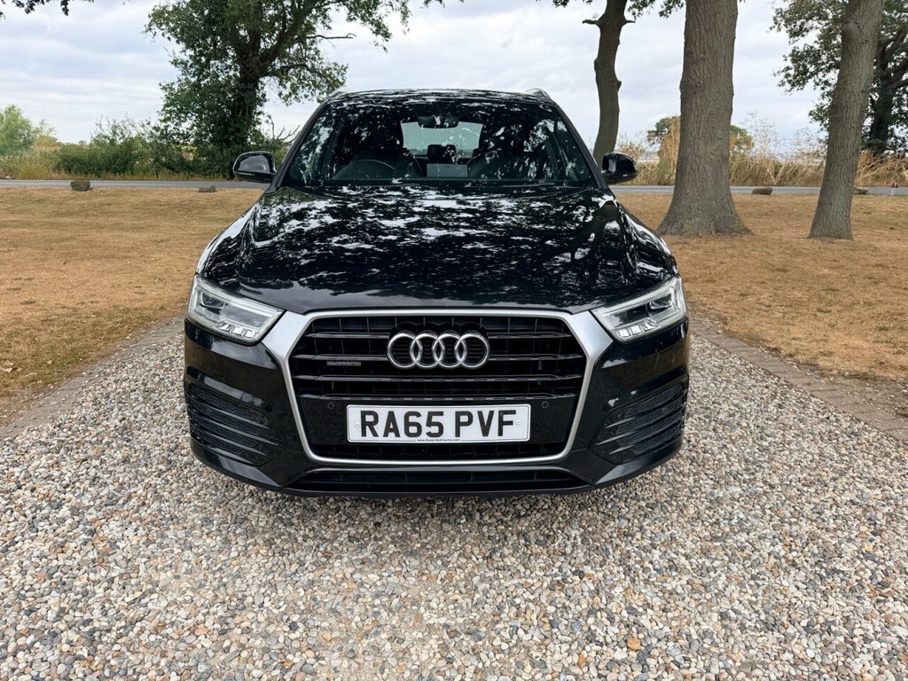 Audi Q3 2L S Line Plus Black #3