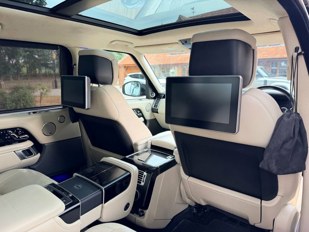 Land Rover Range Rover 5L Autobiography 5dr Blue #4