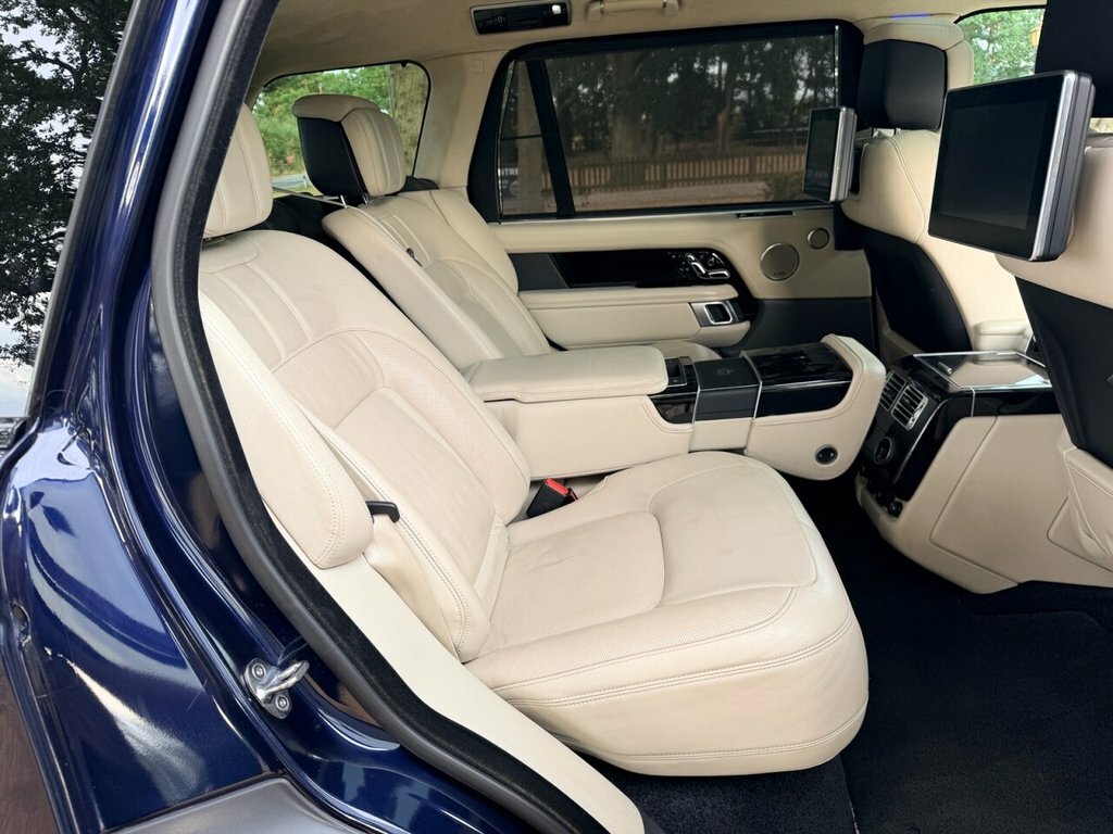 Land Rover Range Rover 5L Autobiography 5dr Blue #3