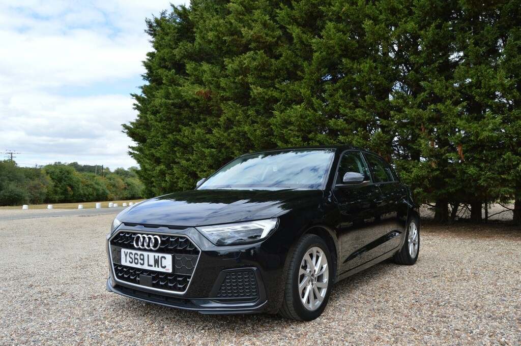 Audi A1 1.0 Tfsi 30 Sport Black #2