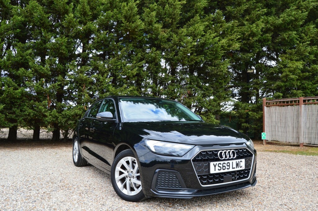 Audi A1 1.0 Tfsi 30 Sport Black #3