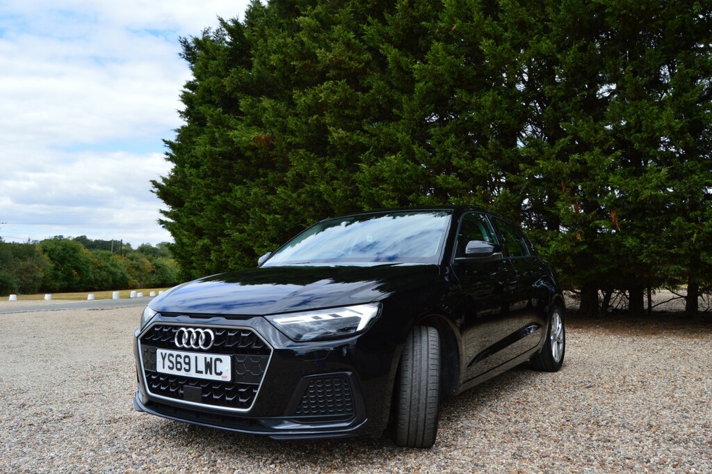 Audi A1 1.0 Tfsi 30 Sport Black #4
