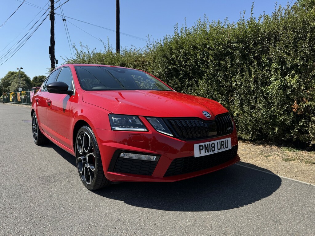 Skoda Octavia Hatchback 2.0 Tsi Vrs 201818 Red