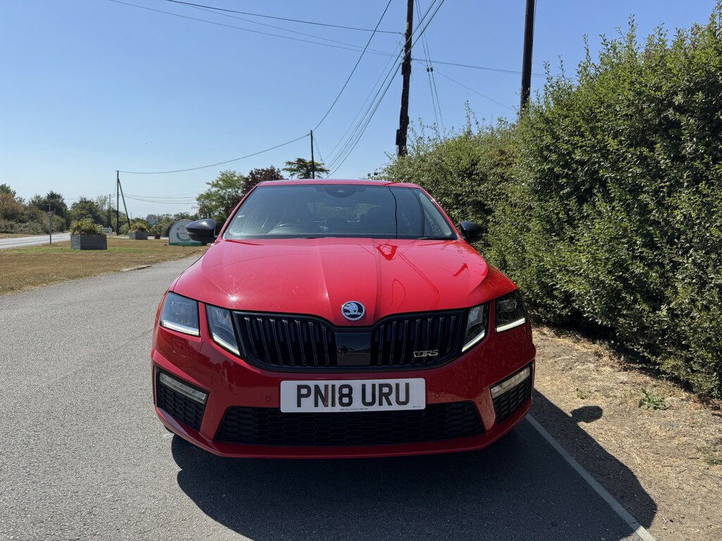 Skoda Octavia Hatchback 2.0 Tsi Vrs 201818 Red #2