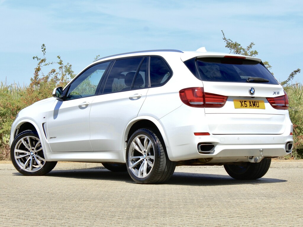 BMW X5 Xdrive40d M Sport - White #5