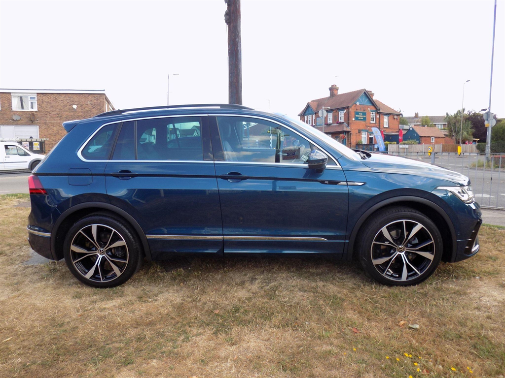 Volkswagen Tiguan 1.5 Tsi R-line Dsg Euro 6 Ss AP70XUD #5