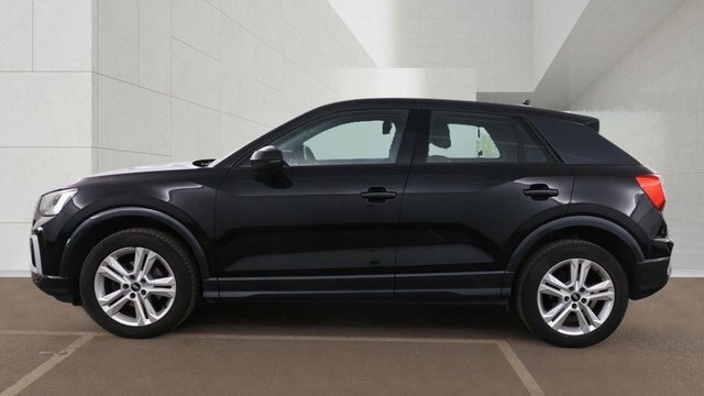 Audi Q2 Tfsi Cod 35 Sport Black #6