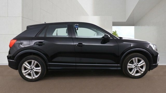 Audi Q2 Tfsi Cod 35 Sport Black #5