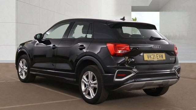 Audi Q2 Tfsi Cod 35 Sport Black #2