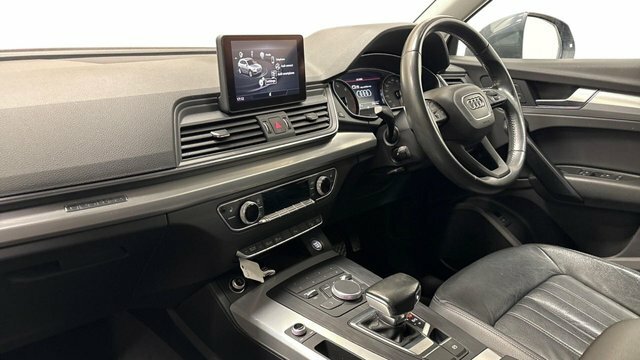 Audi Q5 Tfsi Se Suv Grey #2