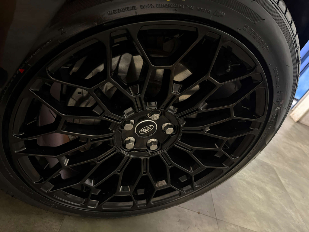 Land Rover Defender Xs Edition D Mhev A Black #28