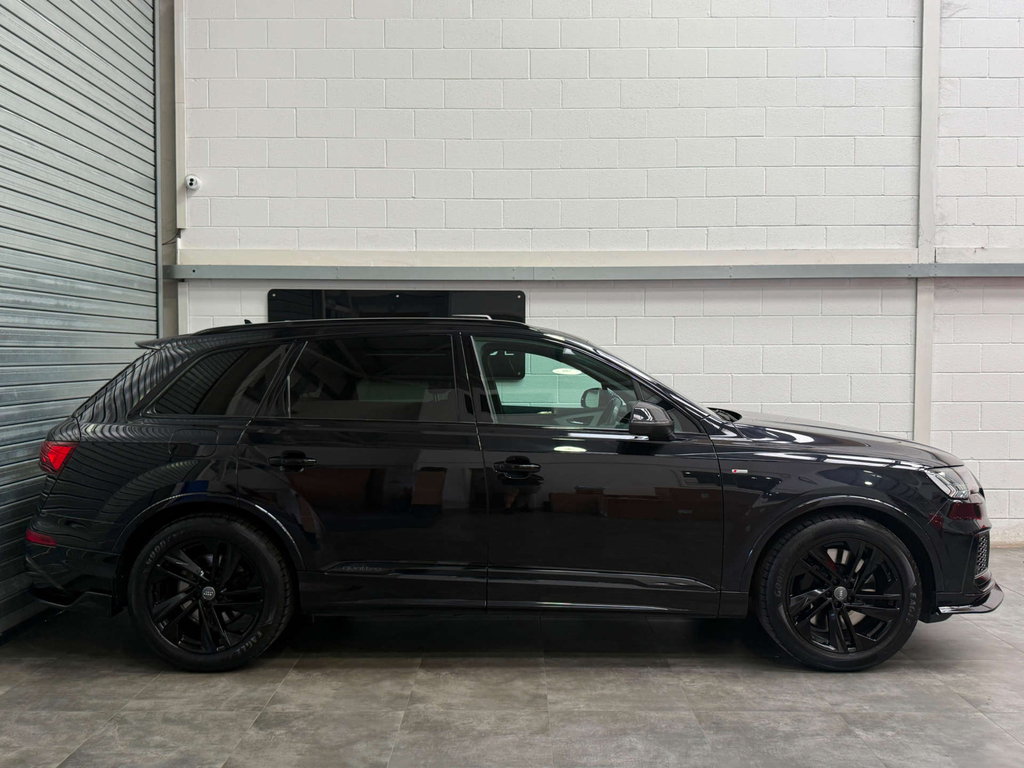 Audi Q7 S Line 55 Tfsi E Quattro 4Wd Black #5