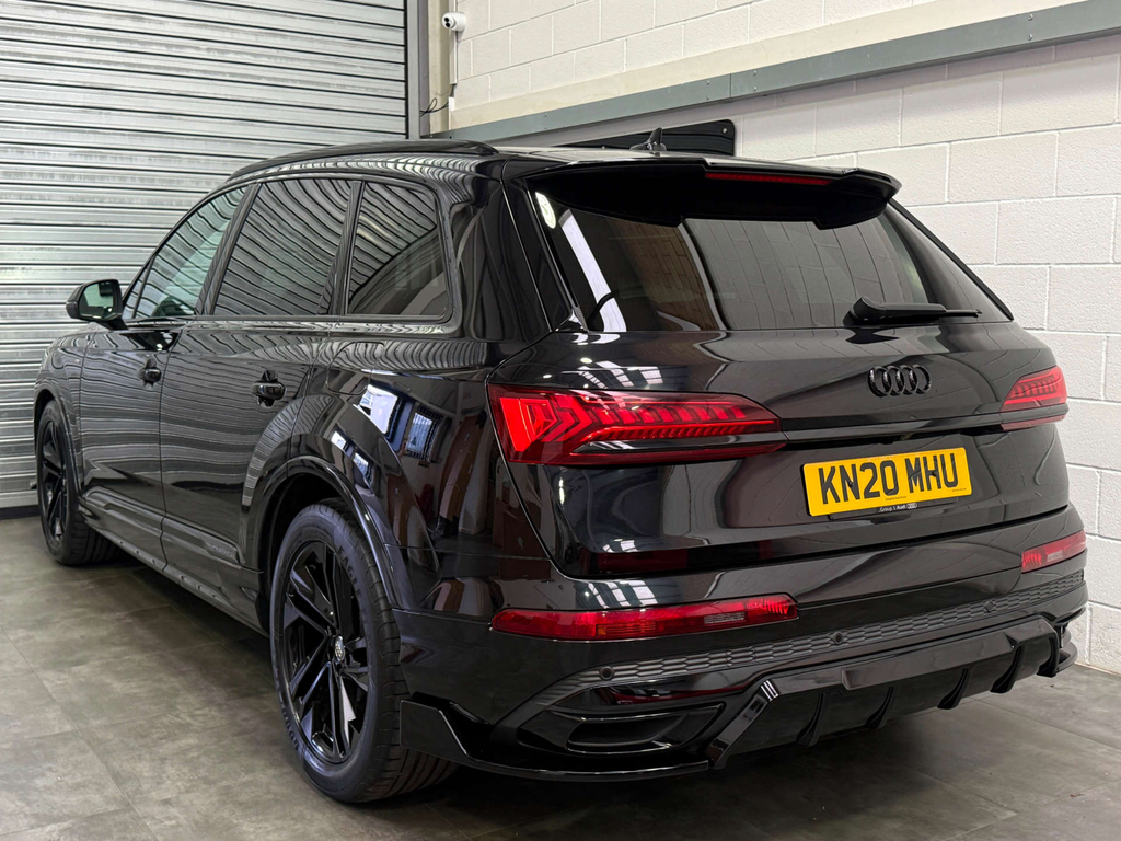 Audi Q7 S Line 55 Tfsi E Quattro 4Wd Black #6