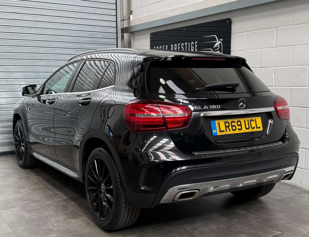 Mercedes-Benz GLA Class Amg Line Edition #6