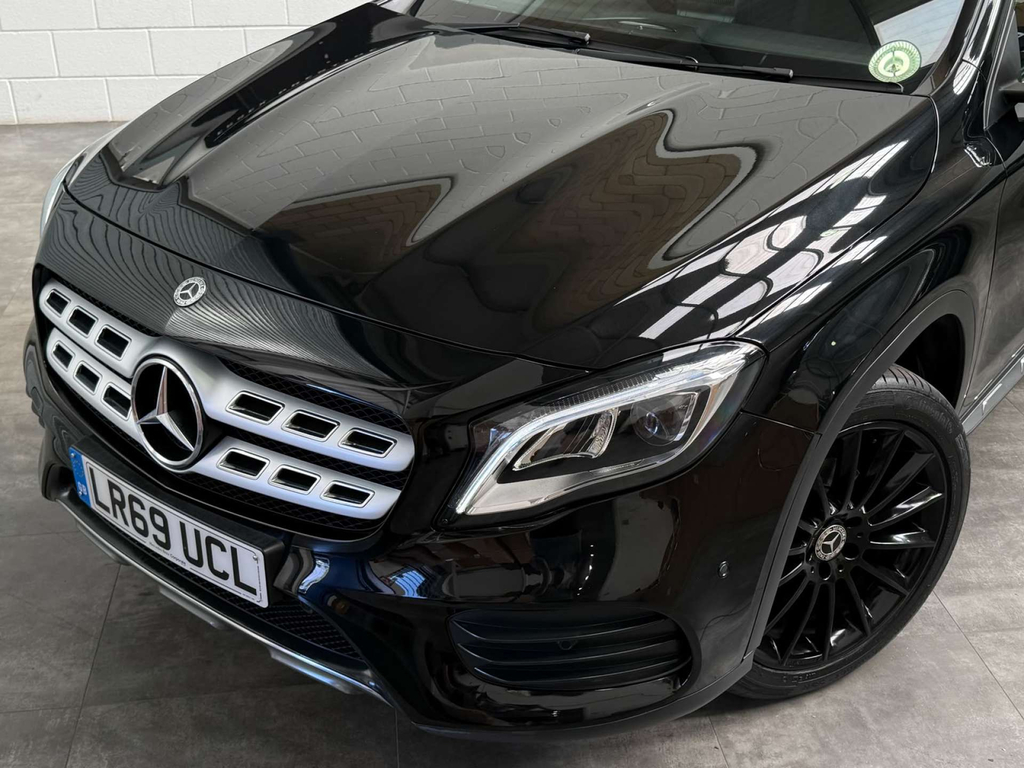 Mercedes-Benz GLA Class 180 Urban Edition Grey #11