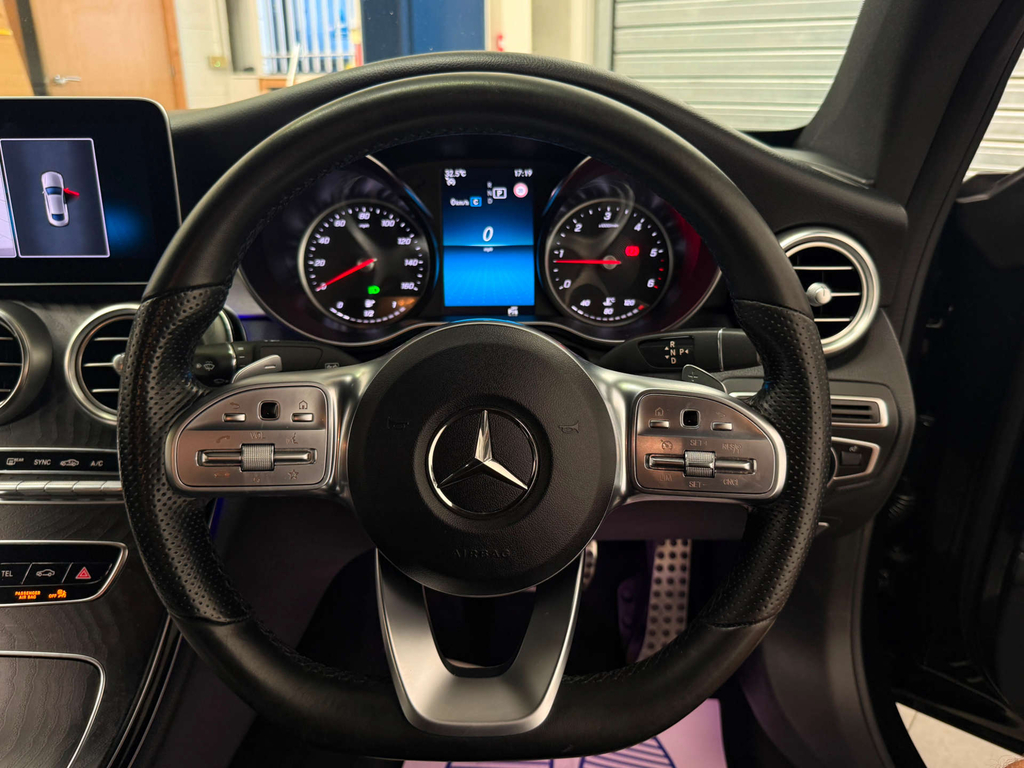 Mercedes-Benz 300 C Amg Line Edition Premium D  #13