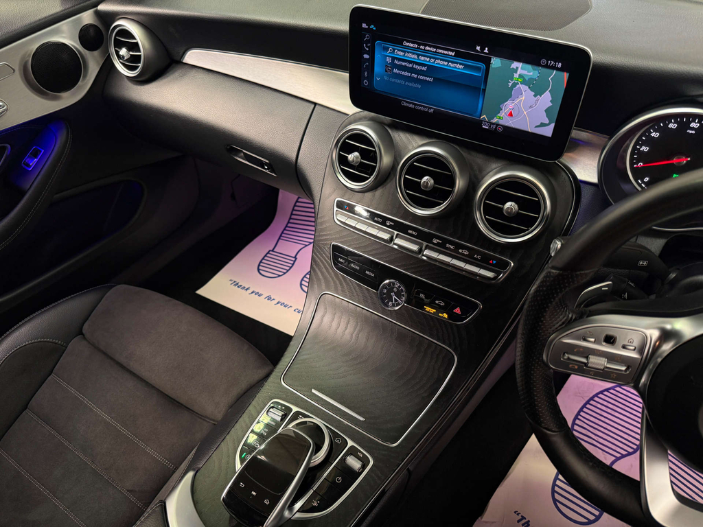 Mercedes-Benz 300 C Amg Line Edition Premium D  #18