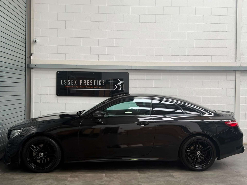 Mercedes-Benz E Class Amg Line Black #4