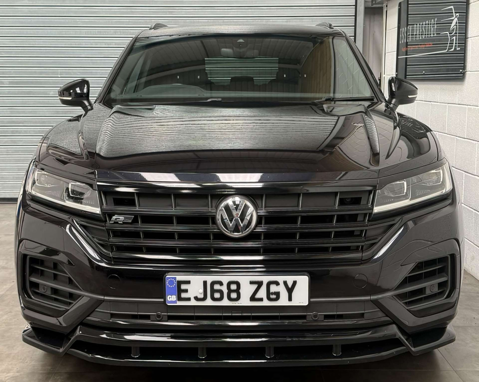 Volkswagen Touareg Suv #2