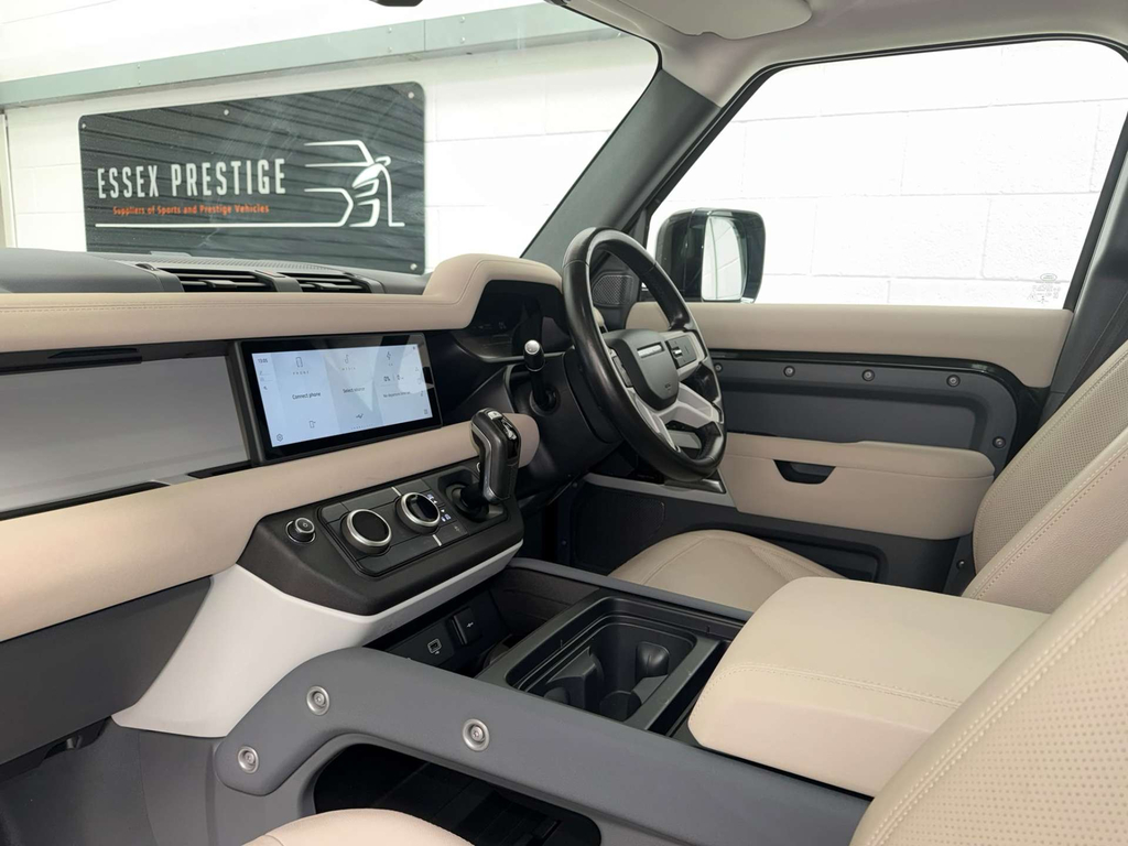 Land Rover Defender 3.0 D300 Mhev X-dynamic Hse Suv 4W Black #11