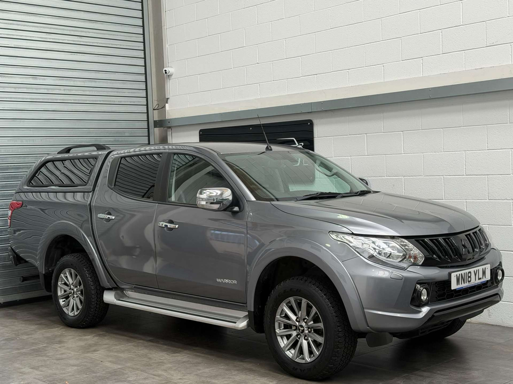 Mitsubishi L200 Warrior Di-d 4Wd Grey