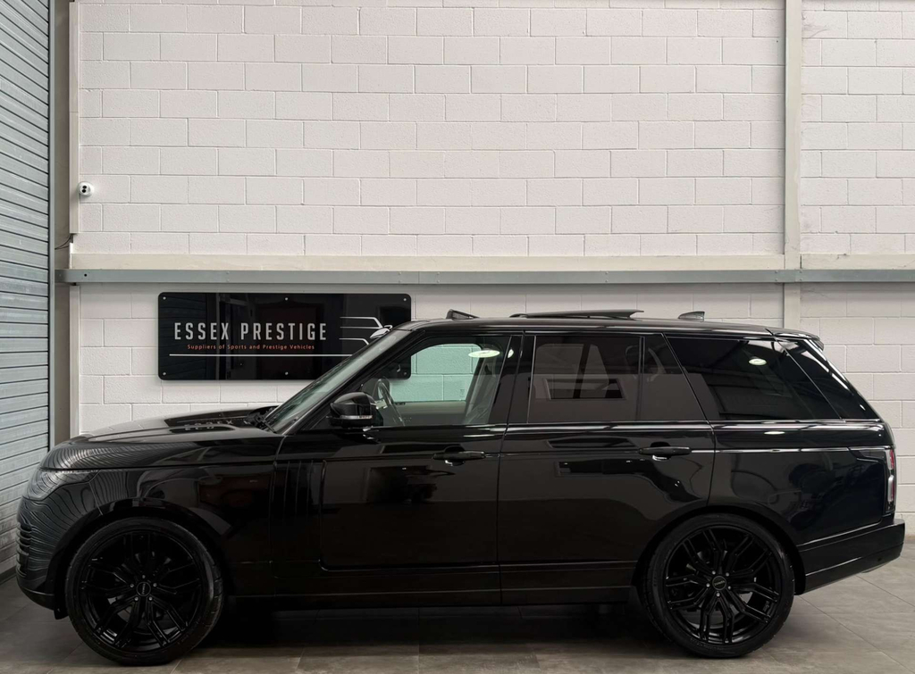 Land Rover Range Rover Suv #4