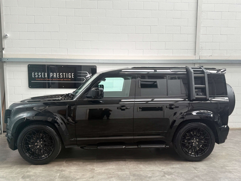 Land Rover Defender Se D Black #5