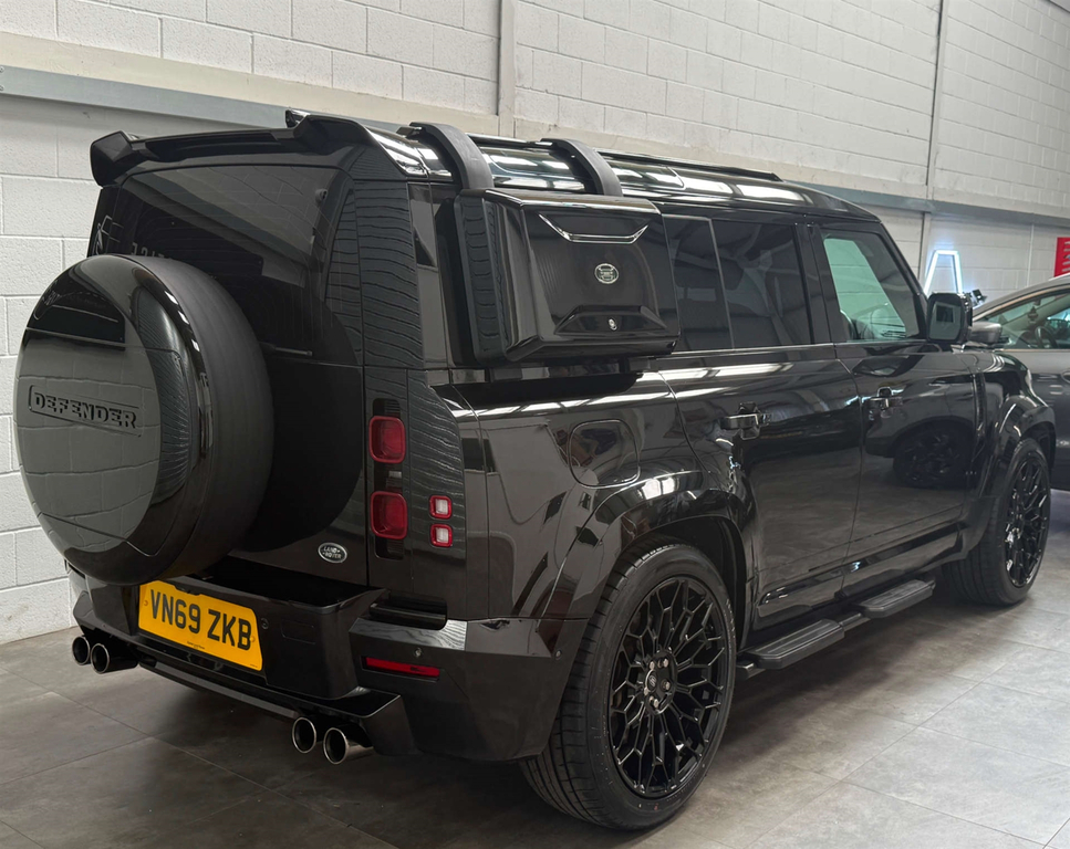Land Rover Defender Se D Black #6